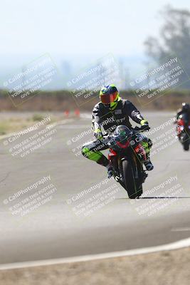 media/Sep-20-2025-TrackDaz (Sat) [[27f0cde673]]/C Group/240pm (Turn 9)/